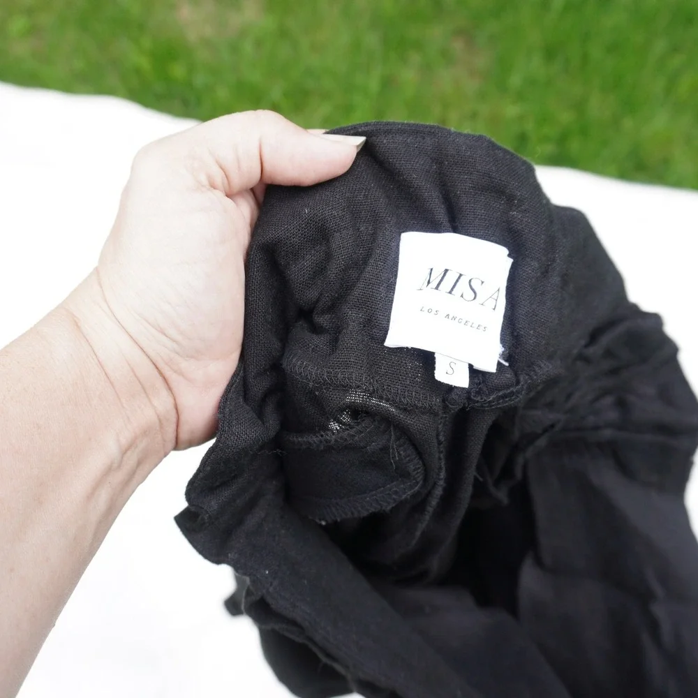 MISA Los Angeles Ruffle‎ Shorts Eyelet Trim Paper Bag Waist Black S Goth Linen